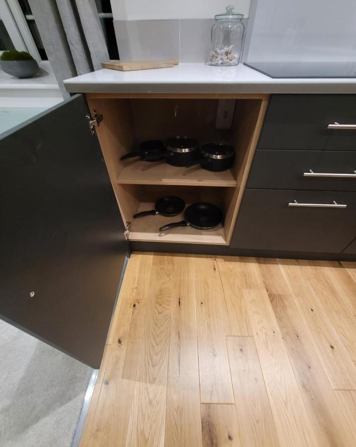 Luxury 1 Bed Apartment In The Centre Of Rochester ローチェスター エクステリア 写真